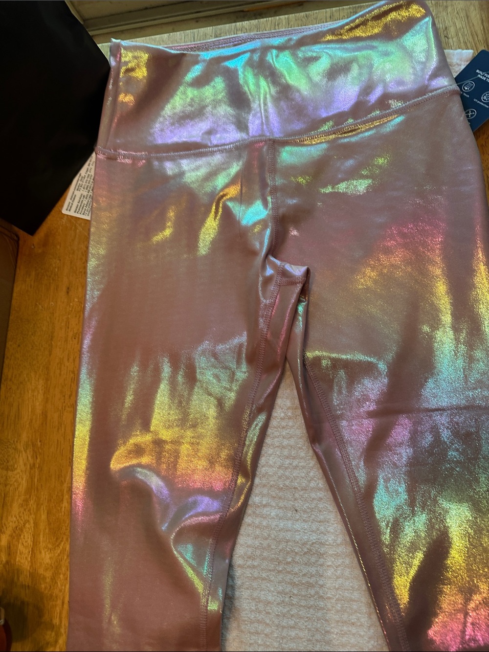 Marika Pink Iridescent Shimmer Leggings - Picture 4 of 5